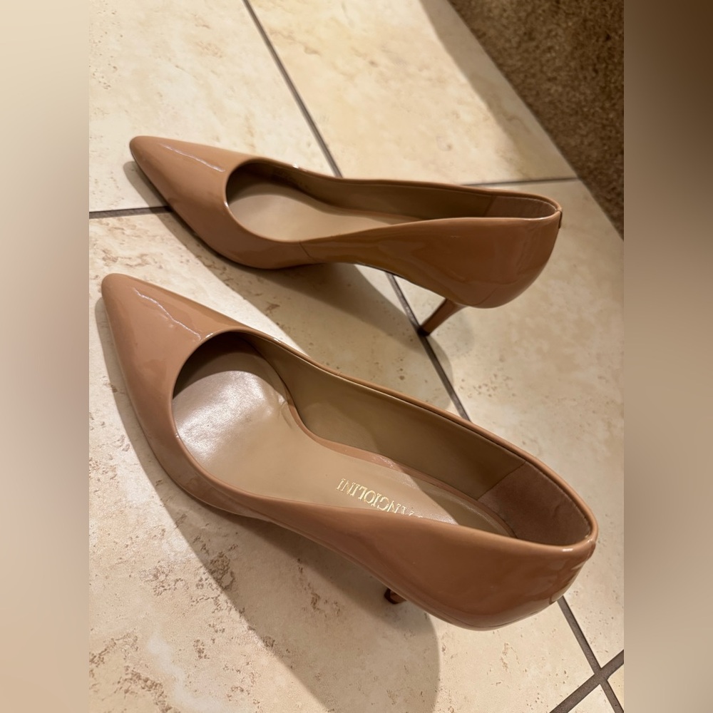 Enzo Angiolini Nude Heels